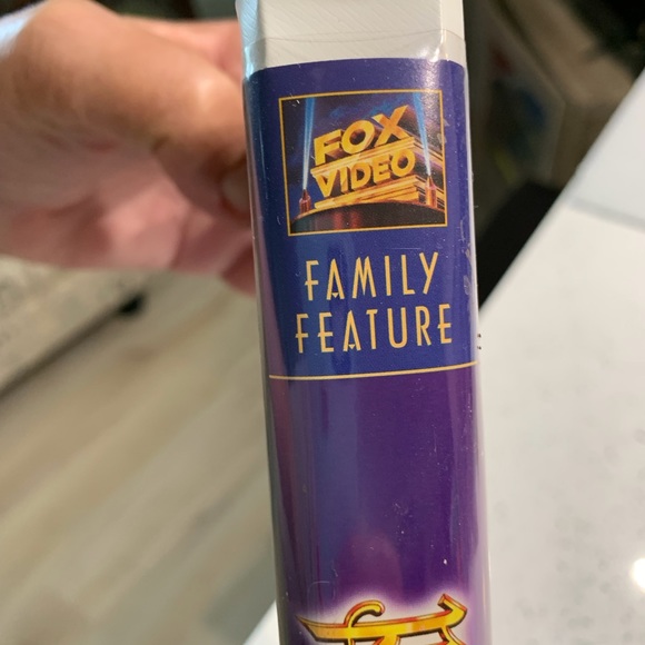 Donated - The Pagemaster VHS #8641 tape in clamshell. - Picture 3 of 7